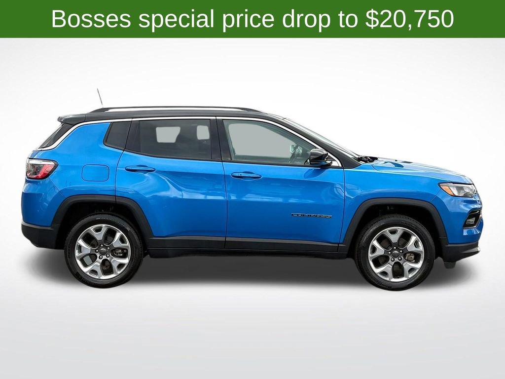 Certified 2022 Jeep Compass Limited image 2