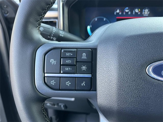 Used 2025 Ford F350 Lariat w/ Lariat Ultimate Package image 33