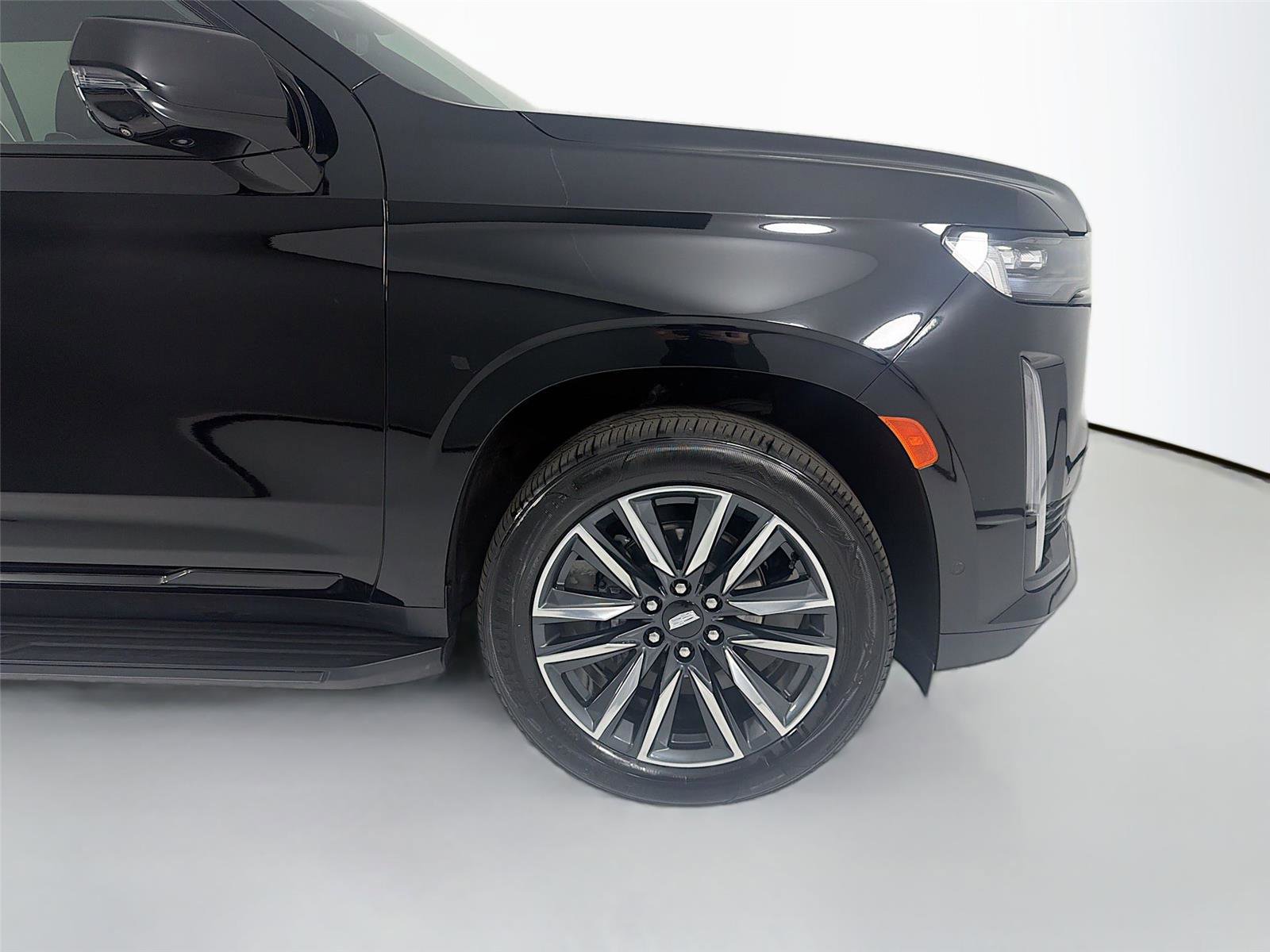 Used 2024 Cadillac Escalade Sport AWD/4WD image 30