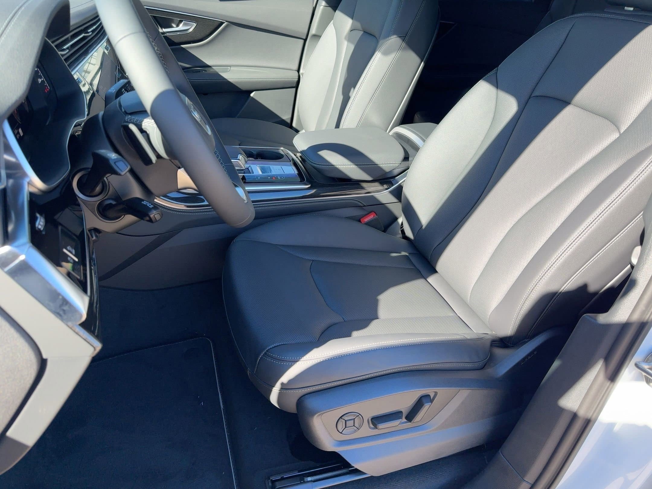 New 2026 Audi Q7 3.0T Premium Plus AWD/4WD image 5