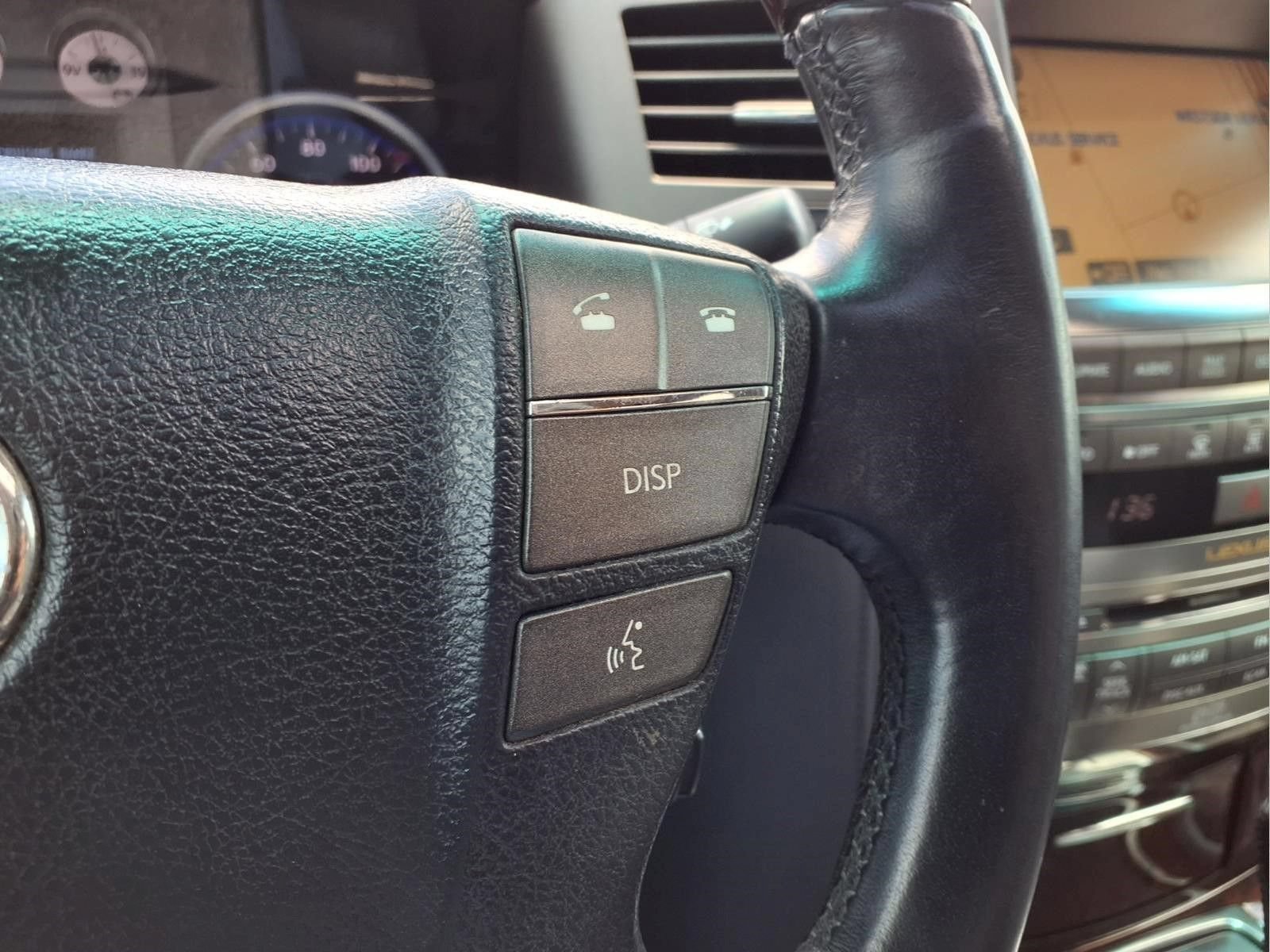 Used 2009 Lexus LX 570 4WD image 24