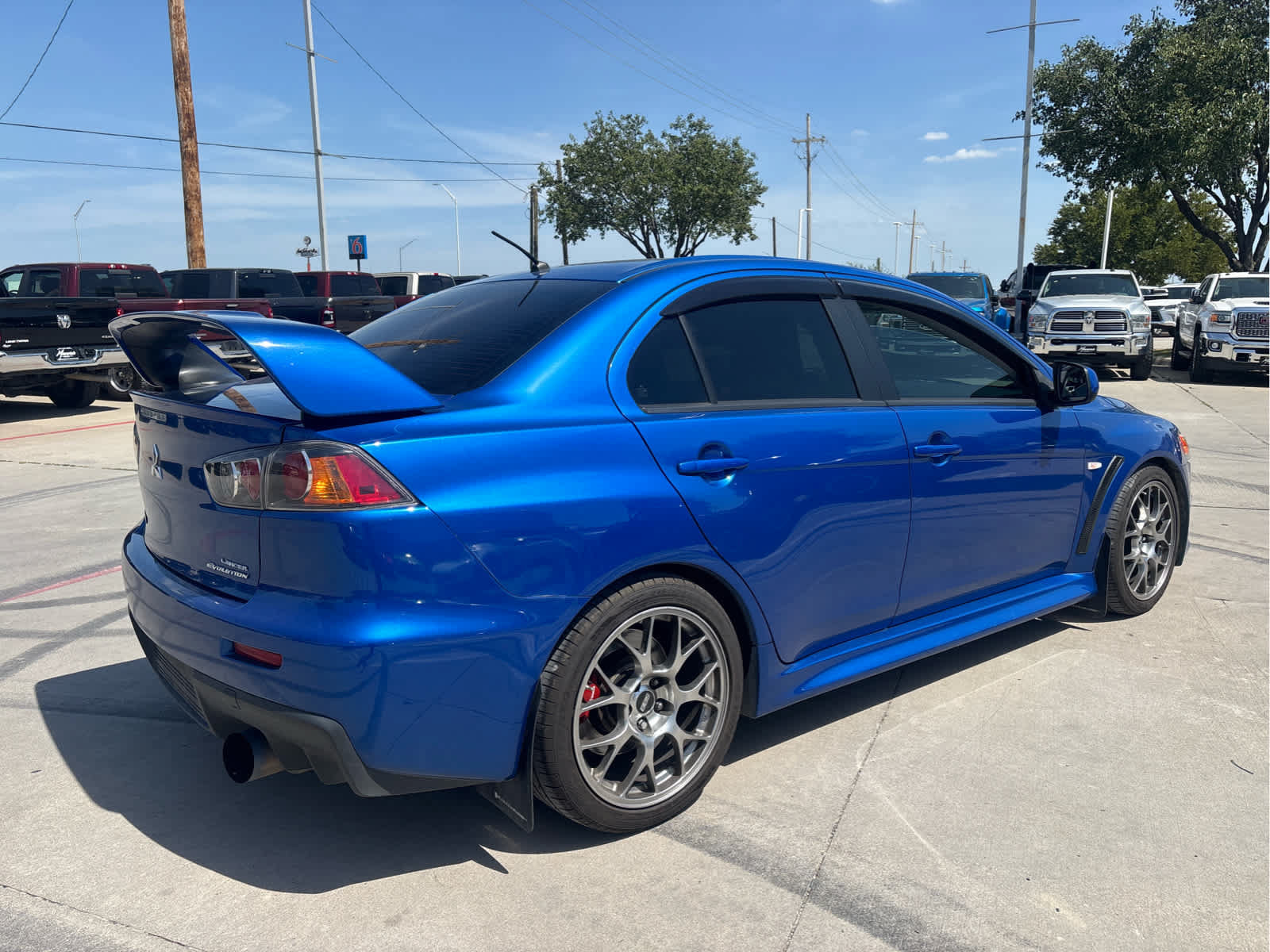 Used 2011 Mitsubishi Lancer Evolution MR AWD/4WD image 3