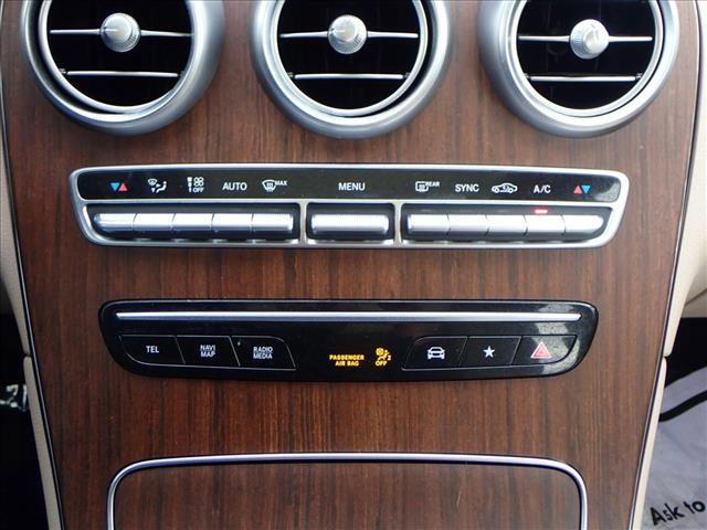 Used 2021 Mercedes-Benz GLC 300 4MATIC image 21