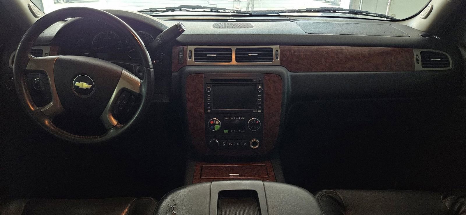 Used 2009 Chevrolet Tahoe LTZ AWD/4WD image 9