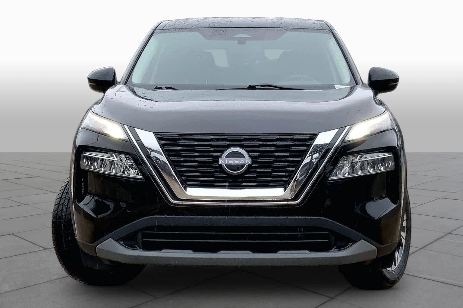 Used 2022 Nissan Rogue SV AWD/4WD image 4