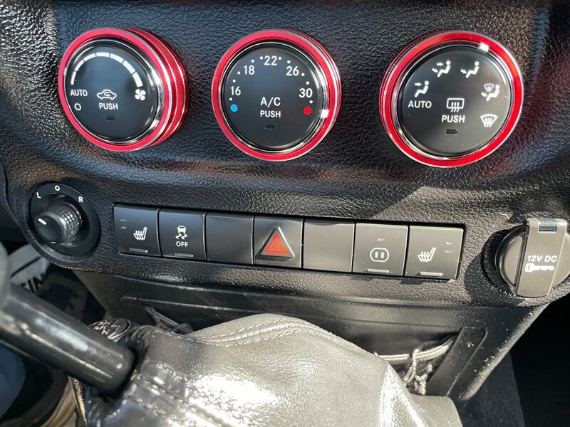 Used 2012 Jeep Wrangler Sahara AWD/4WD image 21