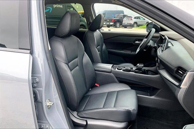 Certified 2023 Nissan Rogue SV w/ SV Premium B Package AWD/4WD image 9