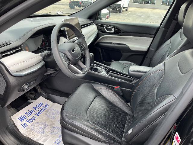 Used 2023 Jeep Compass Limited image 7