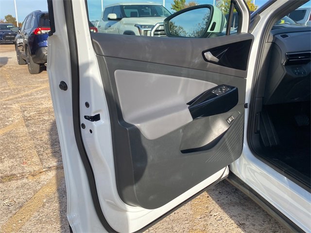 Used 2022 Volkswagen ID.4 Pro S image 18