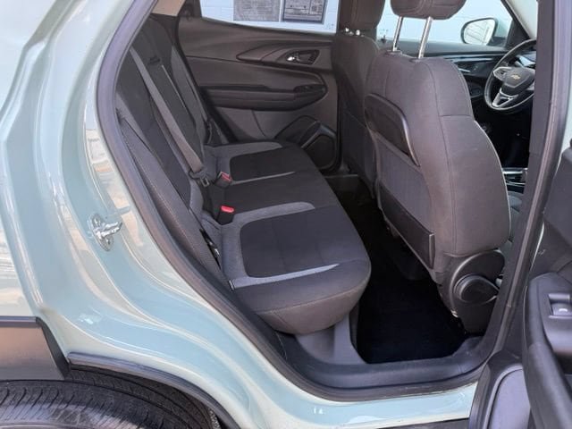 Certified 2025 Chevrolet TrailBlazer LT w/ Convenience Package FWD image 11