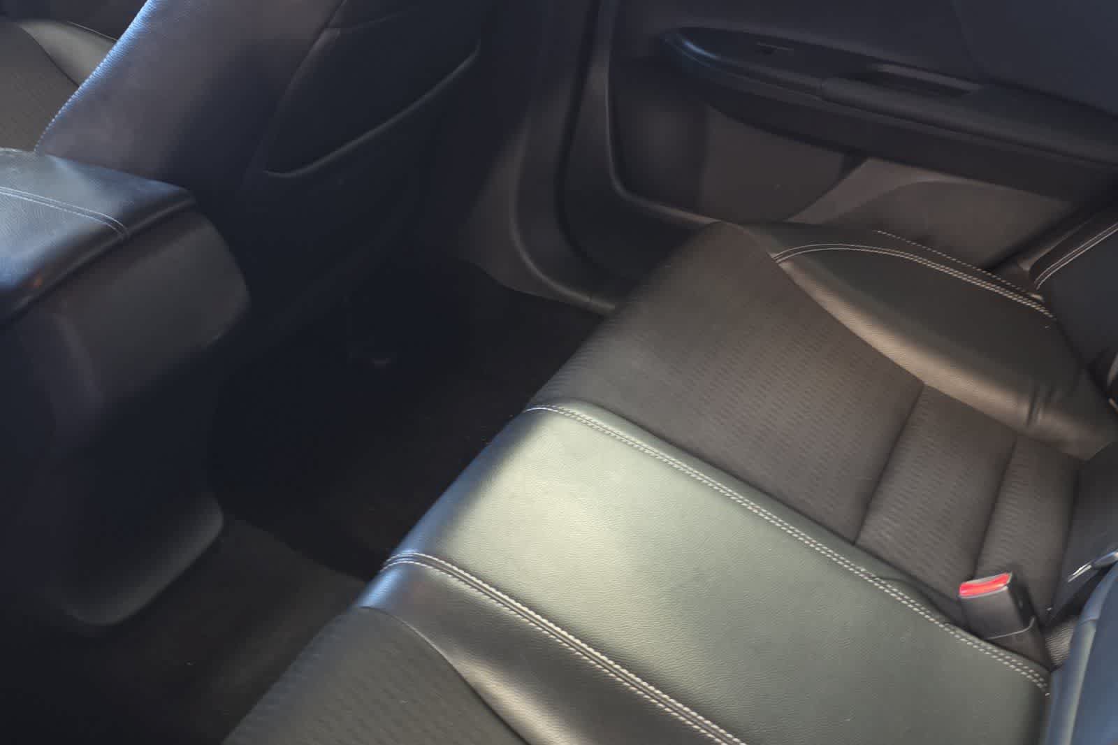 Used 2017 Honda Accord Sport image 5