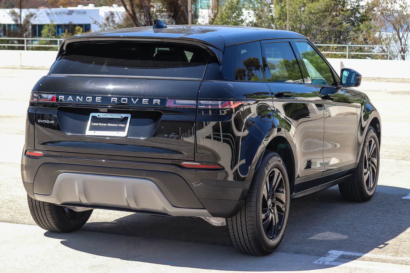 New 2026 Land Rover Range Rover Evoque S AWD/4WD image 3