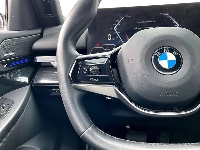 Used 2025 BMW 530i xDrive AWD/4WD image 21