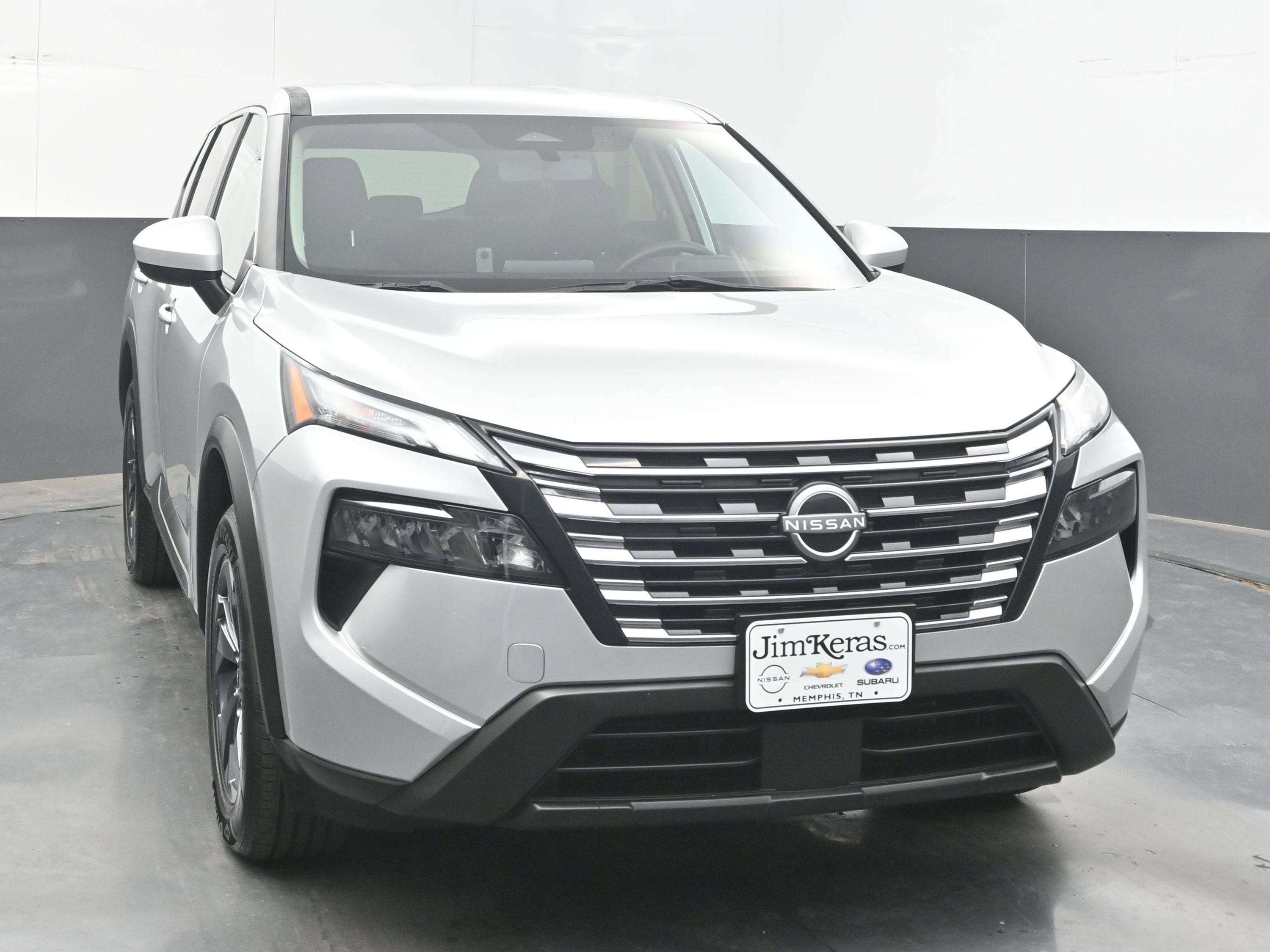 Certified 2024 Nissan Rogue SV AWD/4WD image 2