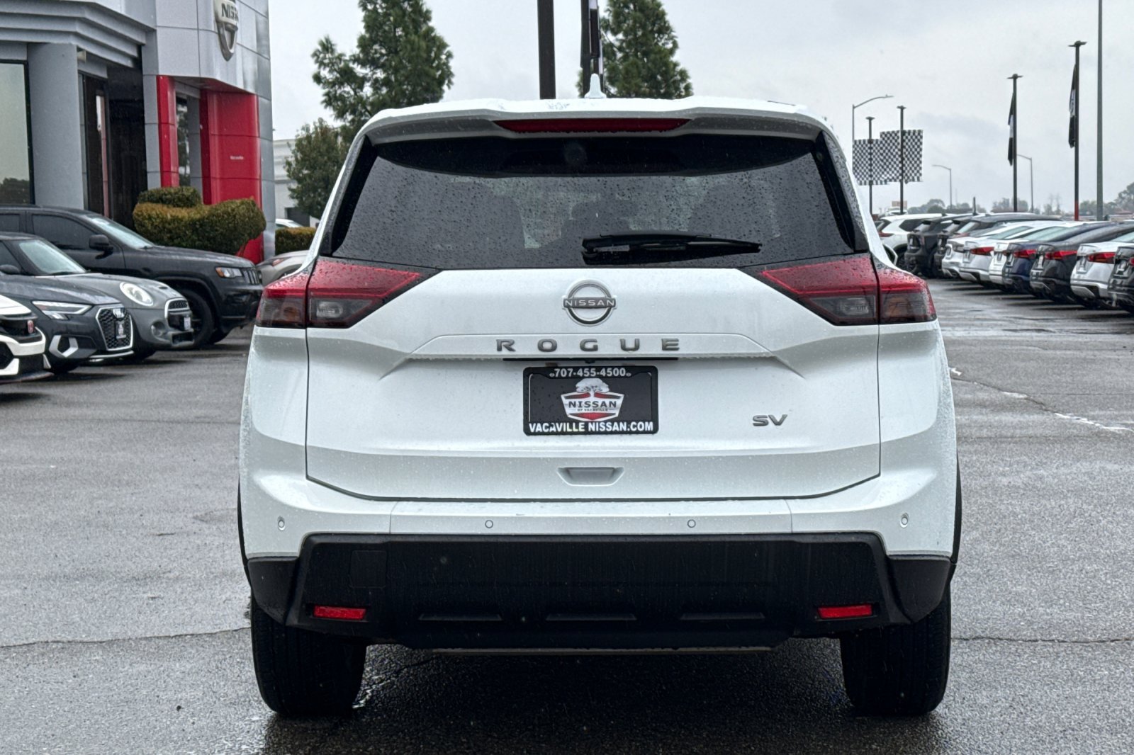 Certified 2024 Nissan Rogue SV FWD image 7