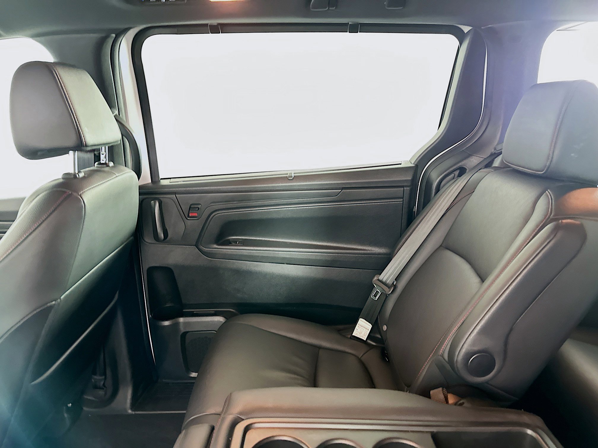 Used 2025 Honda Odyssey Sport-L image 32