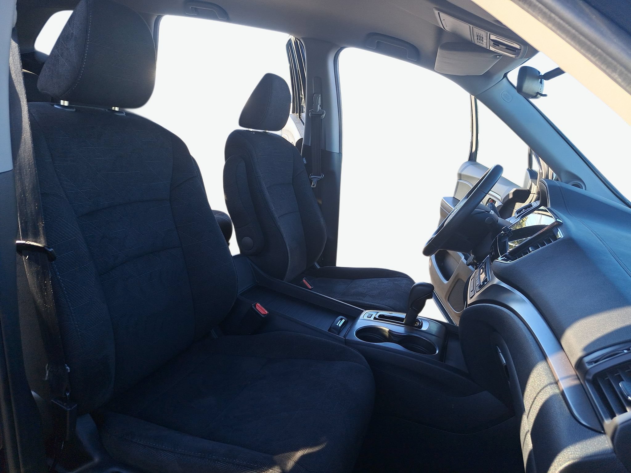 Used 2020 Honda Pilot LX image 10