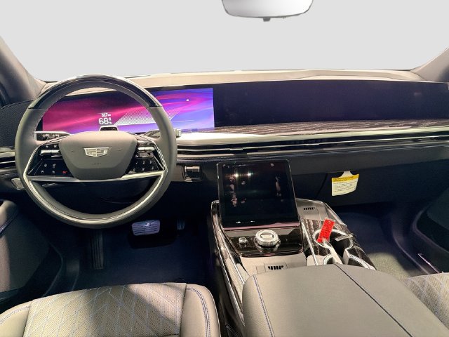 New 2026 Cadillac Escalade IQ Sport 1 w/ LPO, ONYX Package AWD/4WD image 21