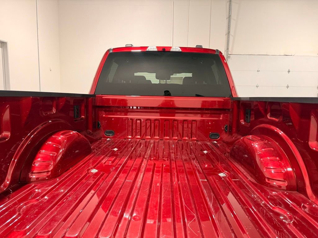 Used 2025 Ford F250 Lariat w/ Chrome Package AWD/4WD image 10