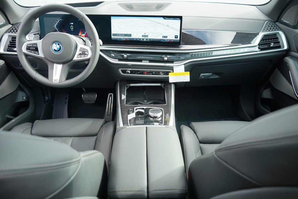 New 2026 BMW X5 xDrive50e w/ M Sport Package image 14