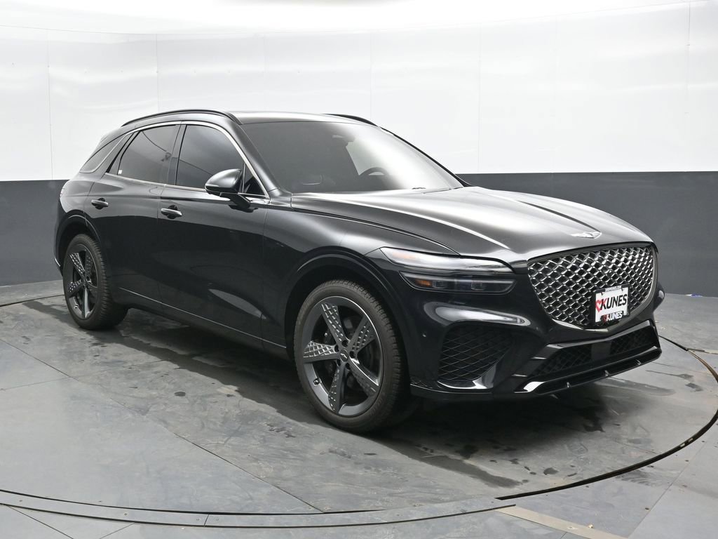 Used 2023 Genesis GV70 3.5T Sport w/ Sport Prestige Package image 5