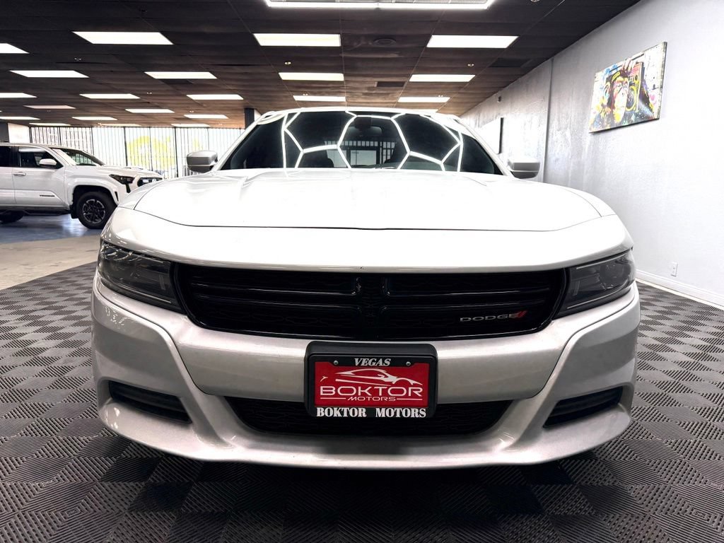 Used 2022 Dodge Charger SXT RWD image 4
