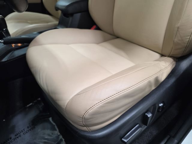 Used 2015 Toyota RAV4 Limited image 28