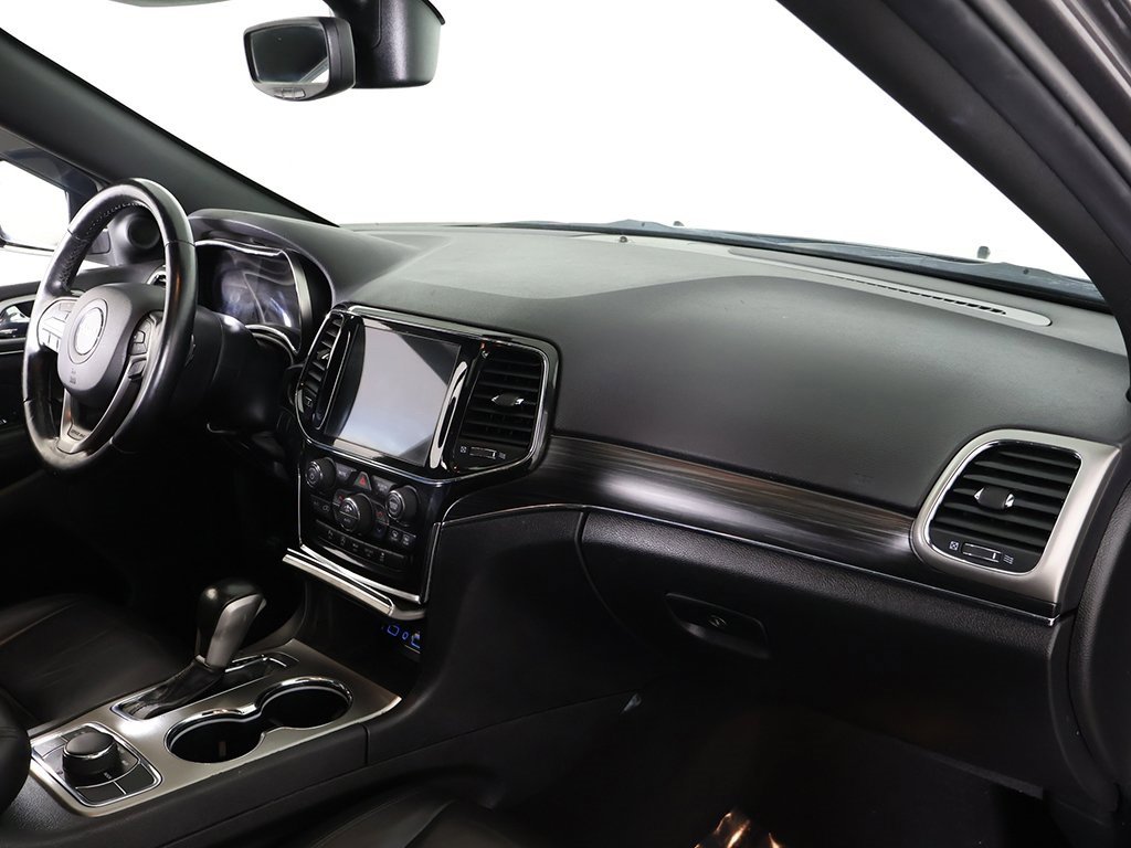 Used 2021 Jeep Grand Cherokee Limited image 28