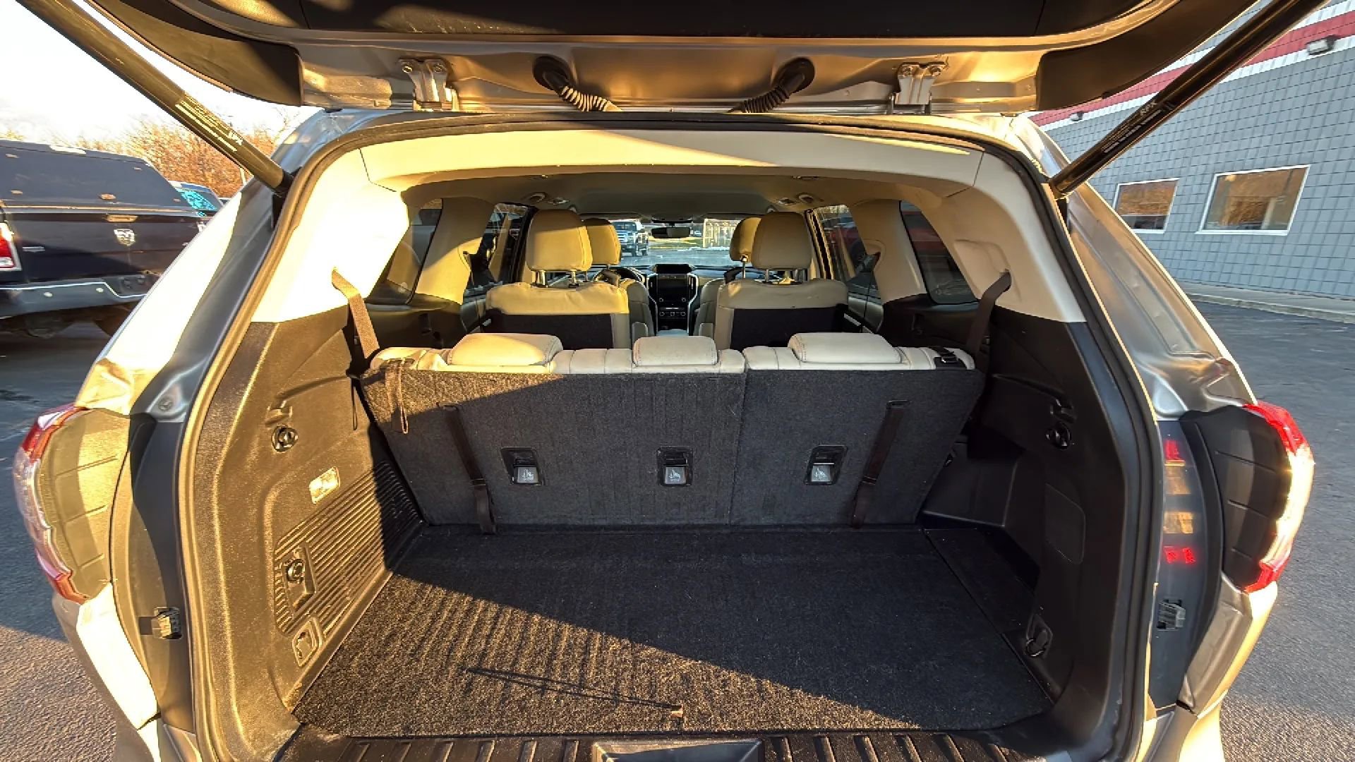 Used 2019 Subaru Ascent Premium w/ Popular Package #3 image 14