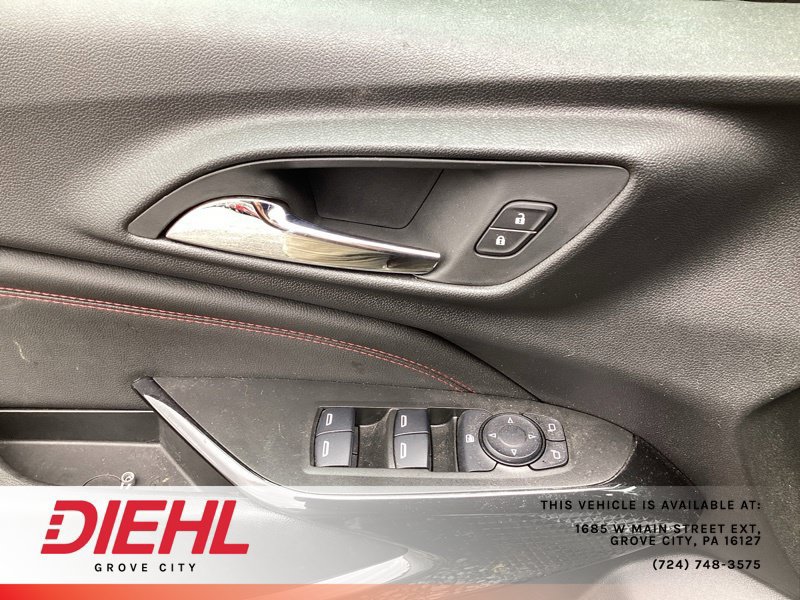 Used 2025 Chevrolet Trax RS w/ Driver Confidence Package FWD image 18
