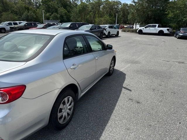 Used 2011 Toyota Corolla LE FWD image 7