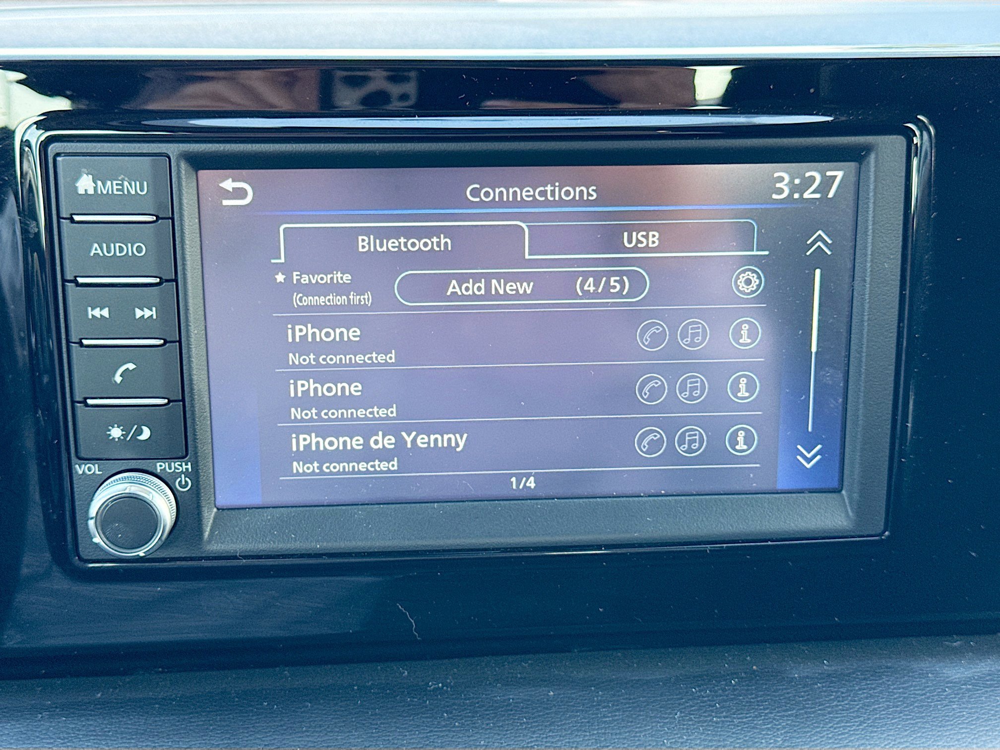 Used 2025 Nissan Kicks S image 30