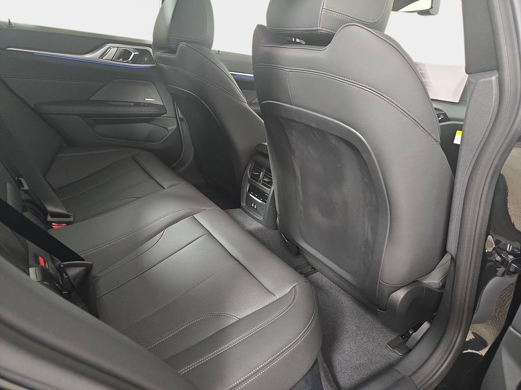 New 2026 BMW i4 xDrive40i w/ Premium Package image 10
