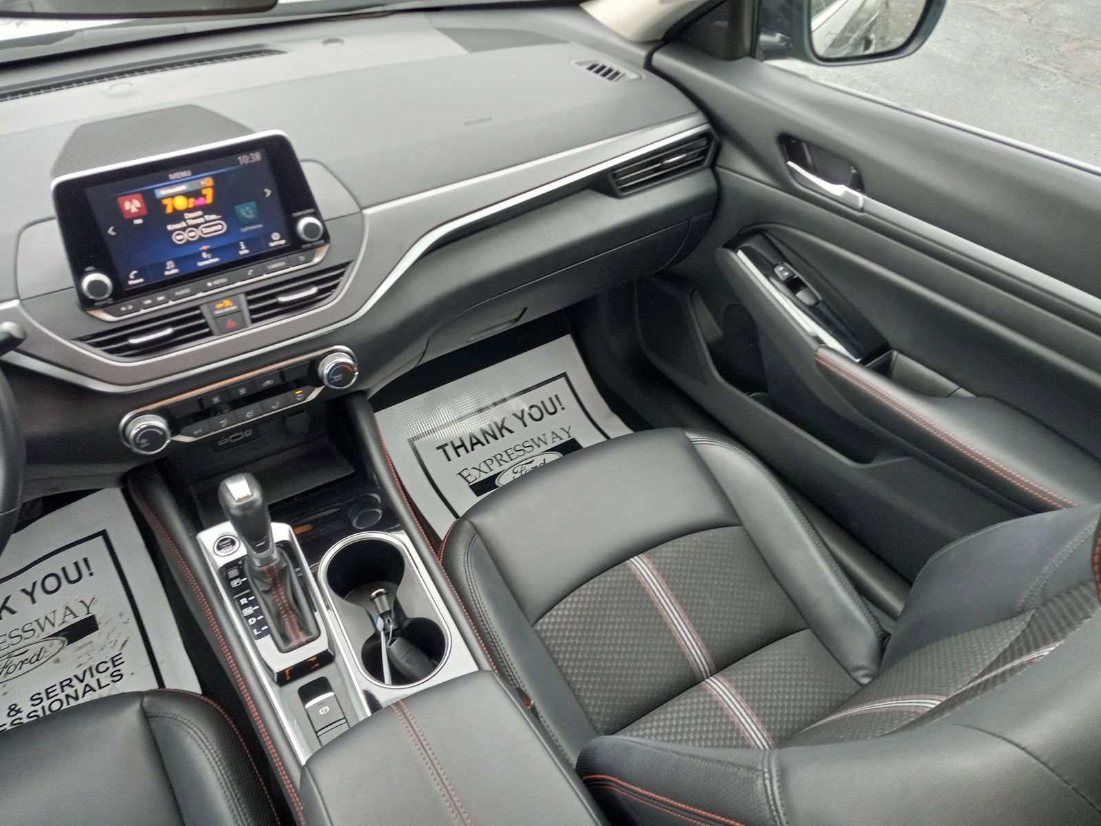 Used 2025 Nissan Altima 2.5 SR image 16