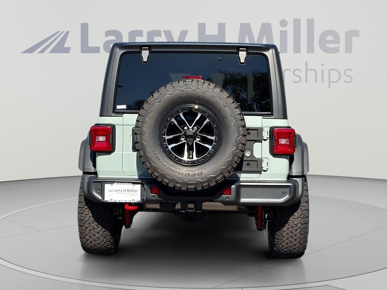 New 2027 Jeep Wrangler Unlimited Rubicon AWD/4WD image 4