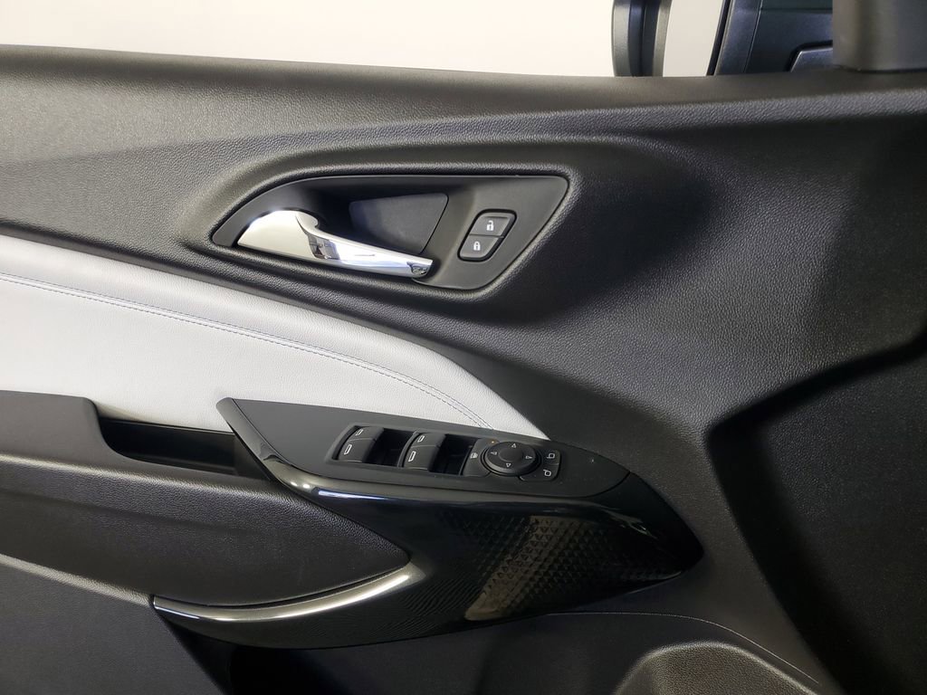 New 2026 Chevrolet Trax LT image 28