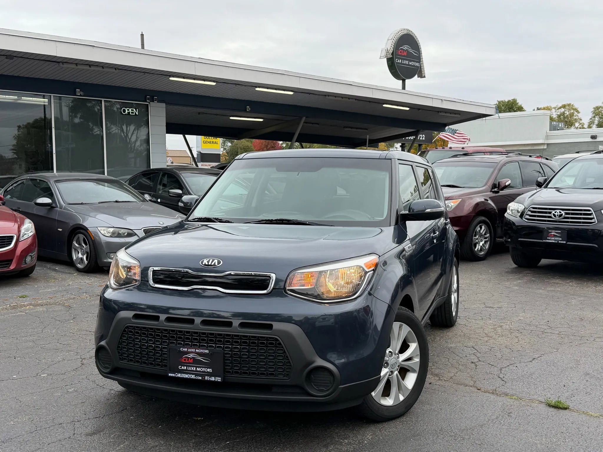 Used 2014 Kia Soul + image 1