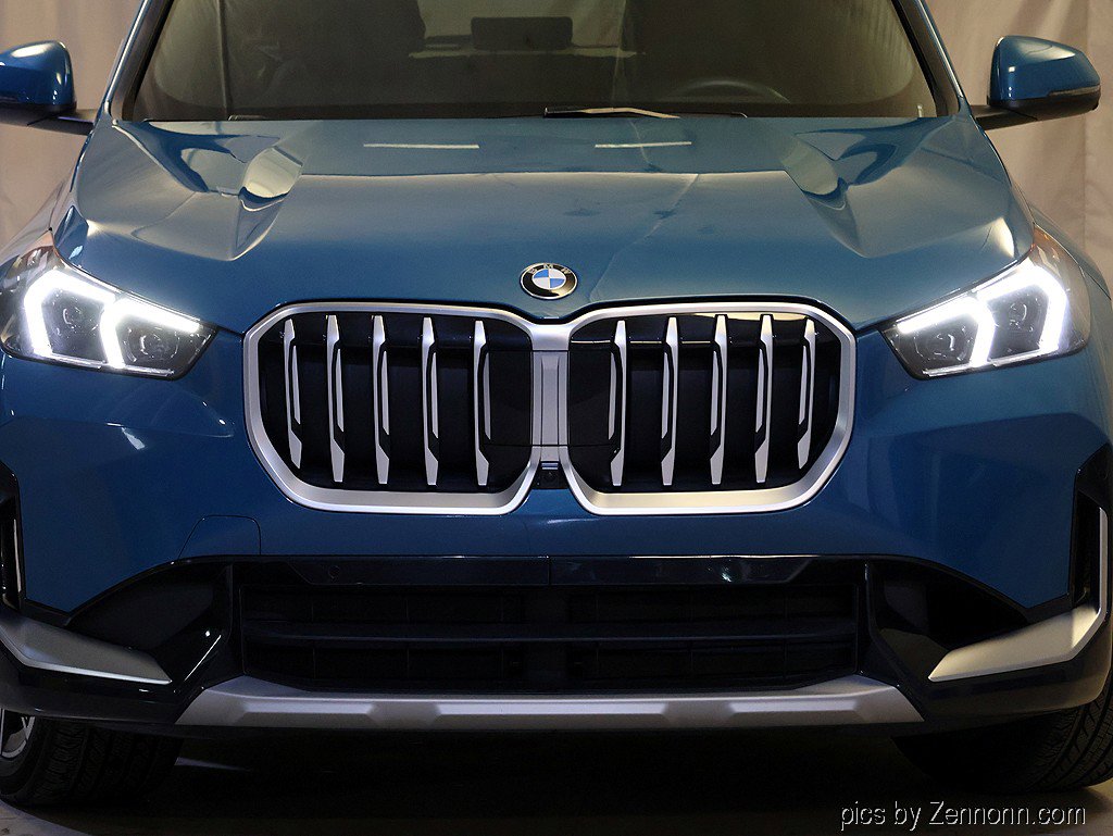Certified 2025 BMW X1 xDrive28i image 6