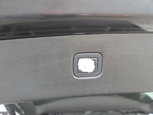 Used 2019 Chevrolet Blazer Premier w/ Sun and Wheels Package image 20