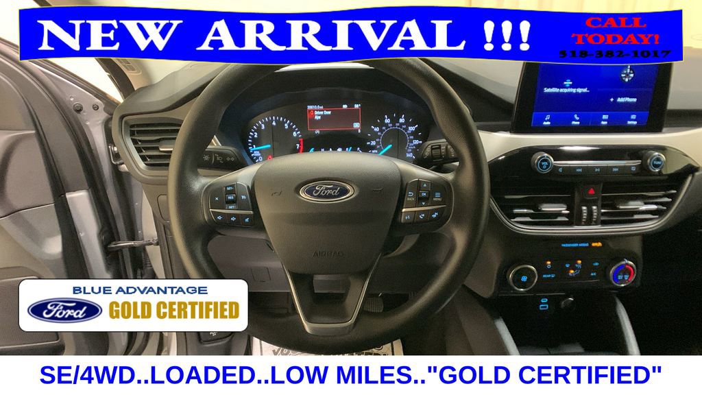 Used 2021 Ford Escape SE image 28