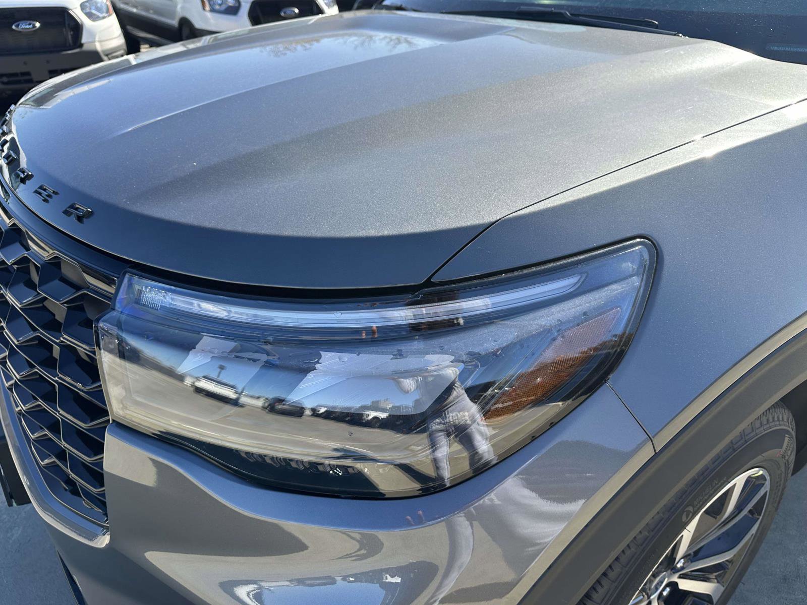 New 2026 Ford Explorer ST-Line image 7