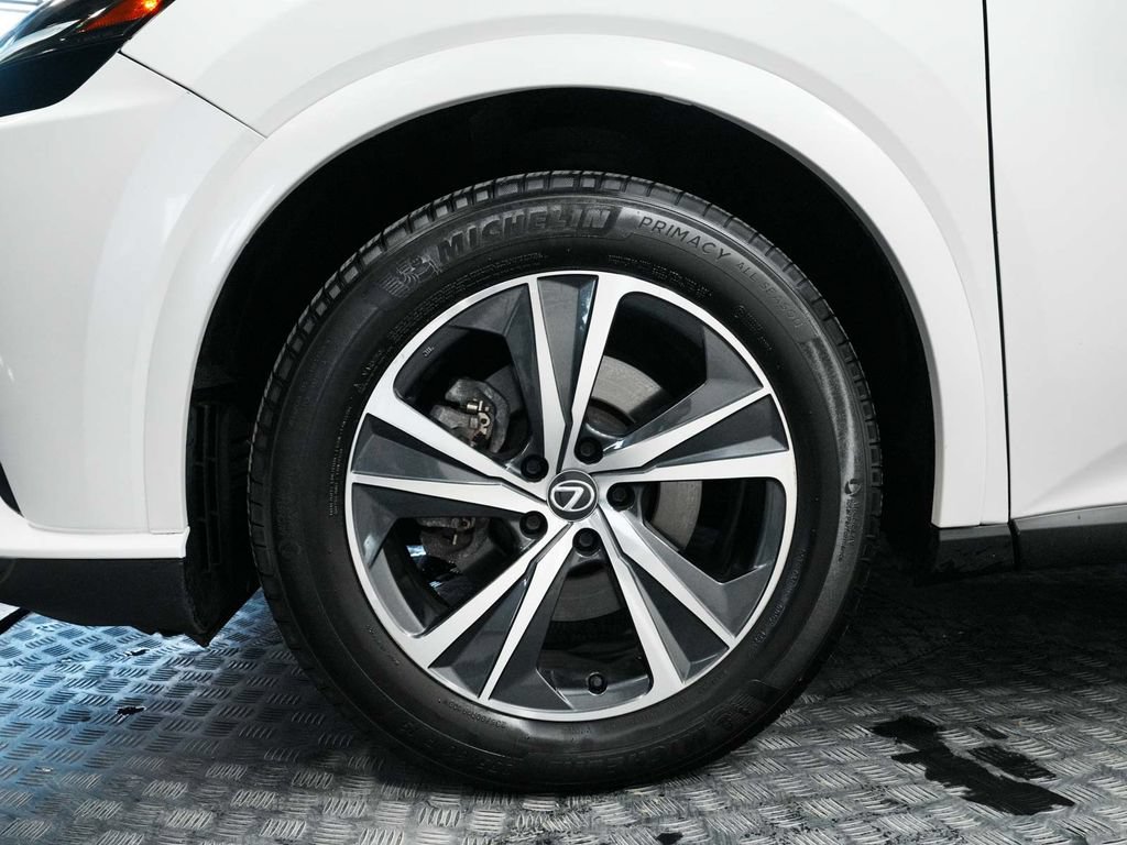 Used 2023 Lexus RX 350 Premium w/ Accessory Package AWD/4WD image 9
