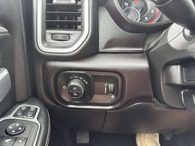 Used 2023 RAM 2500 Big Horn w/ Level 1 Equipment Group AWD/4WD image 24