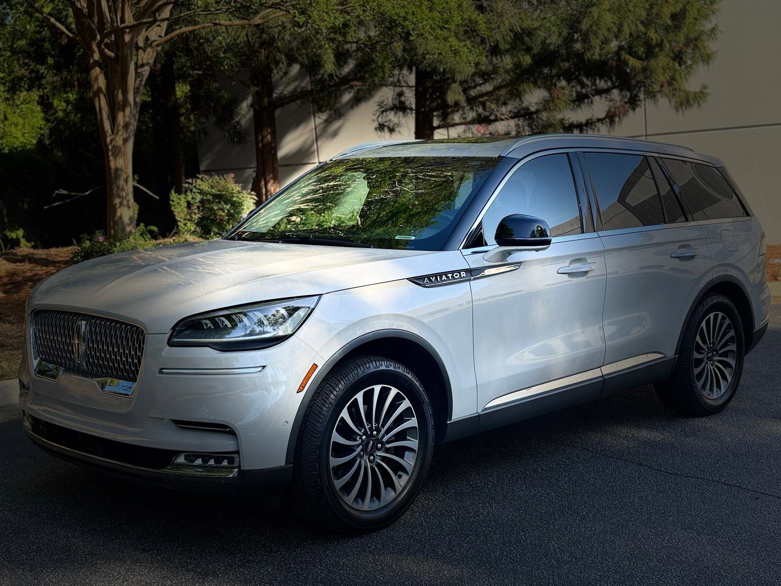 Used 2021 Lincoln Aviator Reserve w/ Equipment Group 201A AWD/4WD image 6
