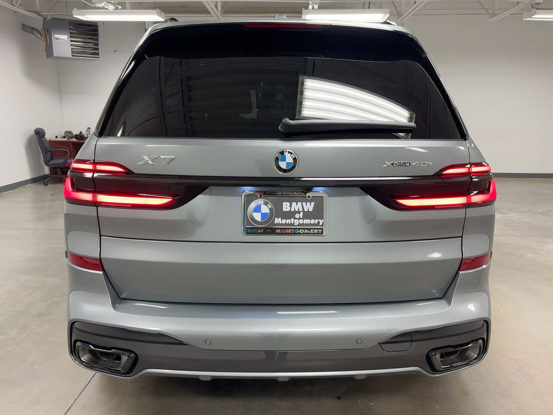 New 2026 BMW X7 xDrive40i w/ M Sport Package image 7