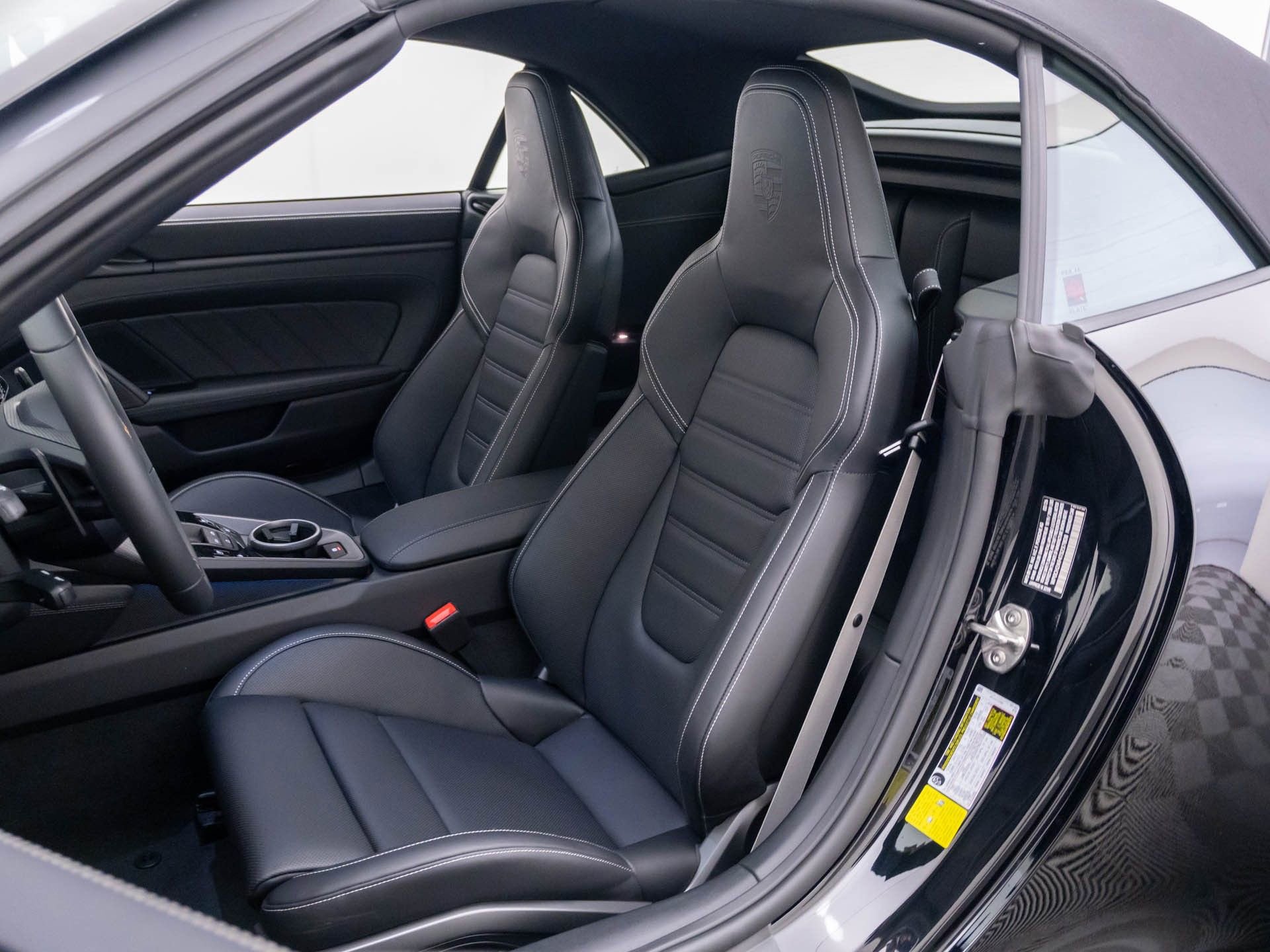 New 2026 Porsche 911 Carrera 4S AWD/4WD image 5