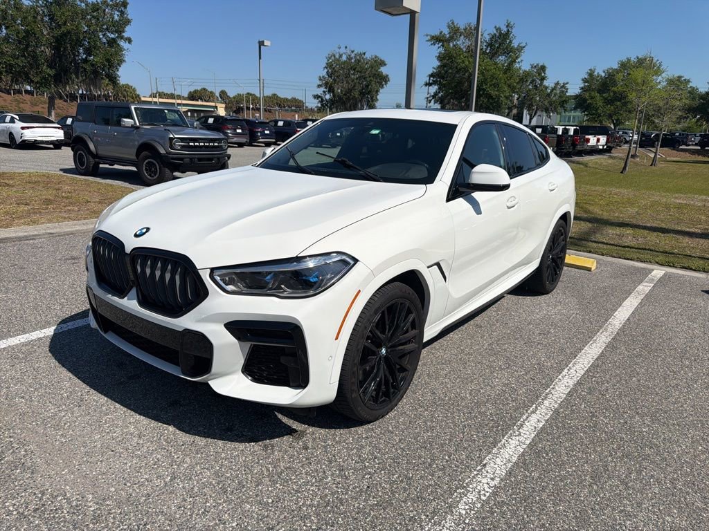 Used 2023 BMW X6 xDrive40i w/ Executive Package AWD/4WD image 2