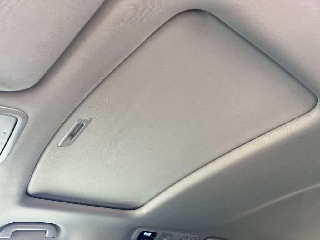 Used 2015 Honda Odyssey EX-L image 34