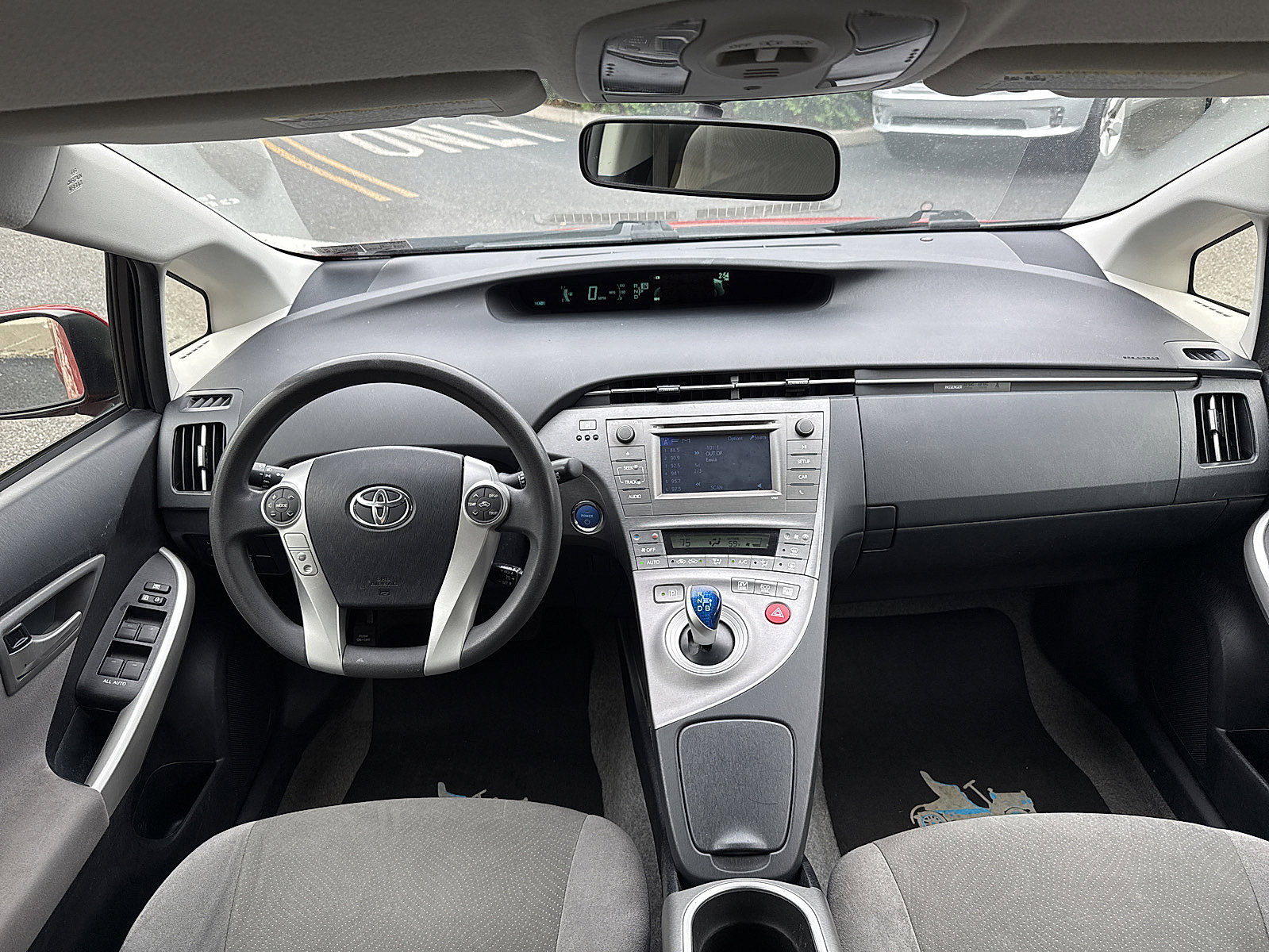 Used 2013 Toyota Prius Two FWD image 33