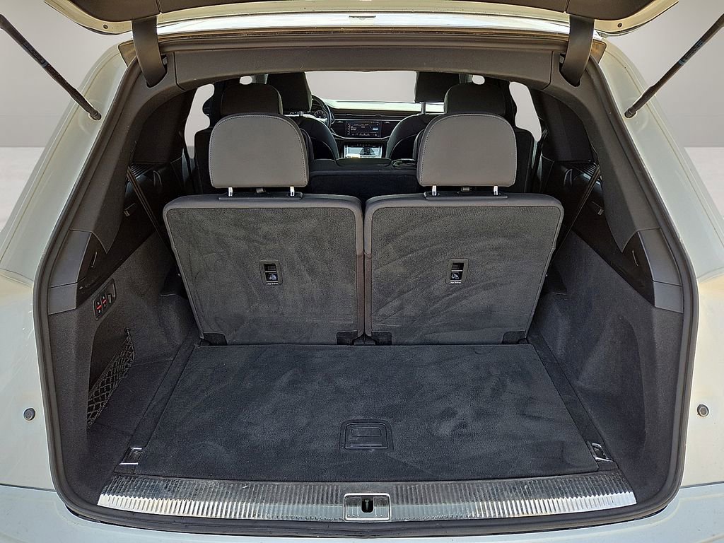 Used 2020 Audi Q7 3.0T Premium Plus image 13